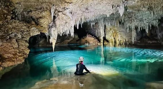 Ambientalistas denuncian contaminación en aguas de cenotes por obras del Tren Maya