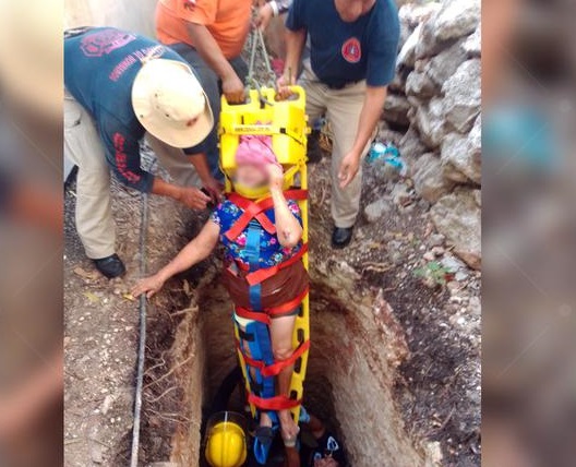 Mujer es rescatada de un sumidero en Valladolid