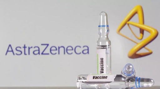 Voluntario sufre efectos neurológicos tras recibir vacuna de AstraZeneca