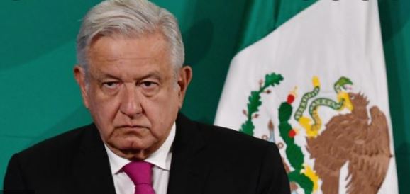 AMLO rechaza que haya negociación con el PRI para su reforma eléctrica