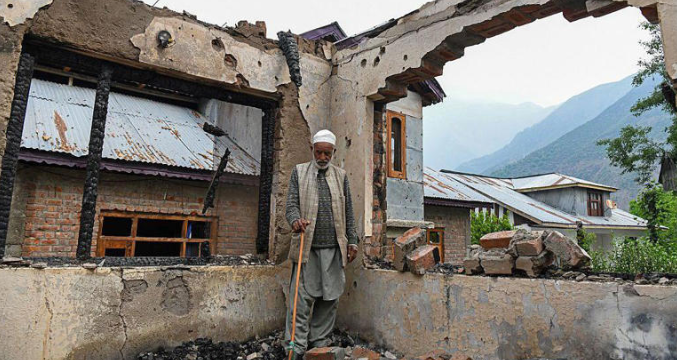 Cómo es la vida en la frontera entre India y Pakistán, una de las más peligrosas del mundo