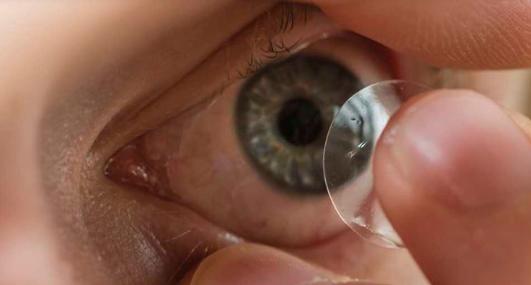 Enfermedades más frecuentes causadas por el uso de lentes de contacto
