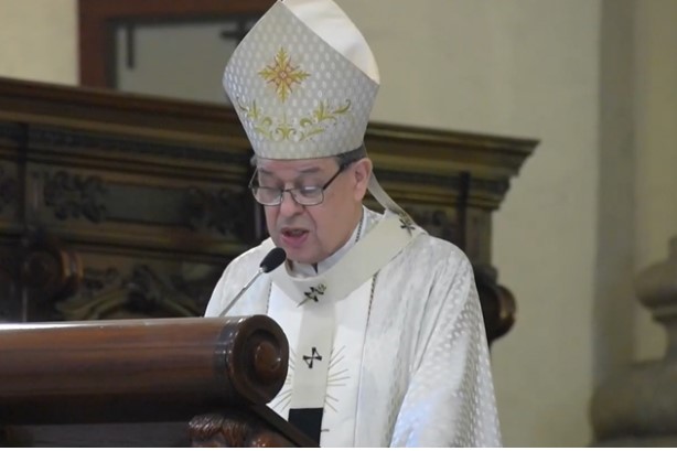 Arzobispo de Yucatán felicitó a todos los padres en su día