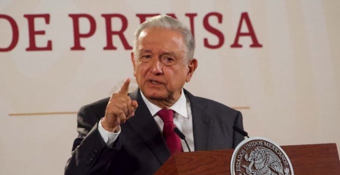 "Megafarmacia" de México sí funcionará, insiste AMLO