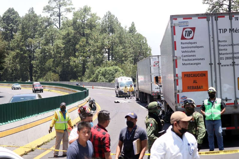 Genera polémica rodada en memoria de los motociclistas fallecidos