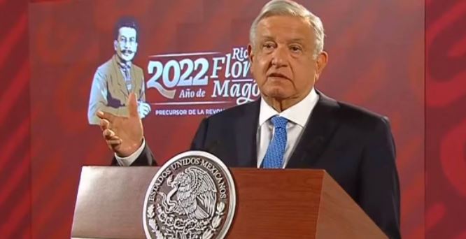 AMLO sigue en pleito con la UNAM: "Se cundió de derechismo"