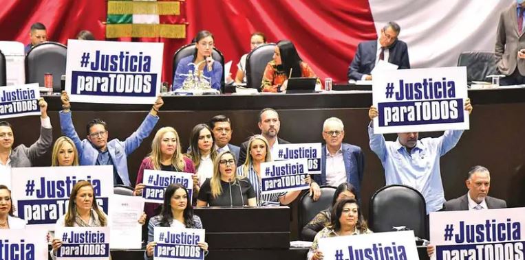 Morena consuma reformas anticonstitucionales a leyes de amparo y amnistía