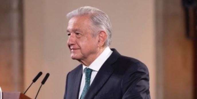 AMLO aplaude afrenta de Cuitláhuac García contra ministros de la Corte