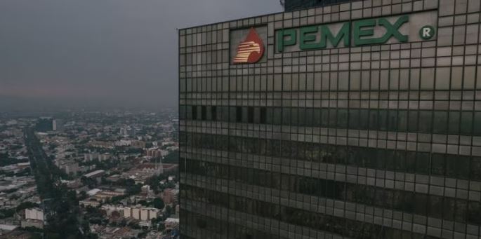 Ganancias de Pemex caen 66% en primer semestre de 2023