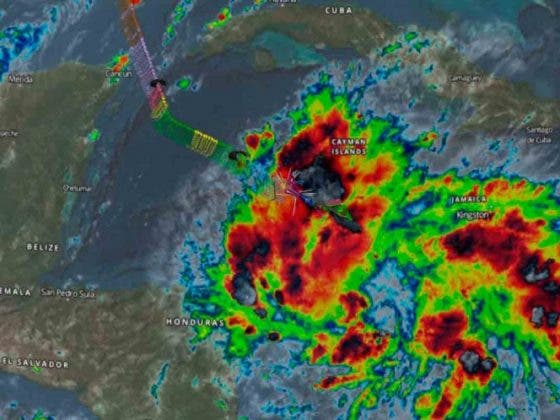 Tormenta Tropical llegaría a la península de Yucatán el sábado