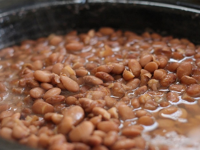 Por esta razón debes comer más frijoles y menos carne