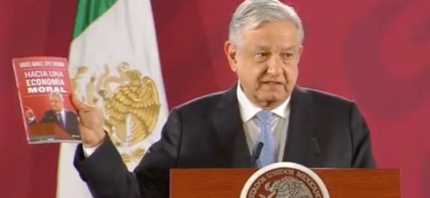 Libro de AMLO “Hacia una economía moral” carece de rigor técnico: especialista