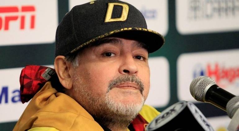 Futbolista mexicano criticó a Diego Maradona y apuntó contra su vida privada