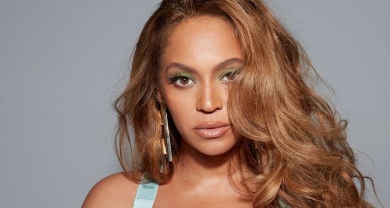 Beyoncé tras acusaciones de blanquearse la piel al estilo Michael Jackson