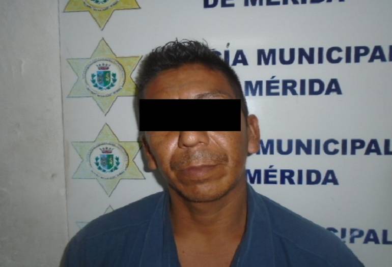 Detienen a sujeto que entró a robar e n una casa del centro de Mérida