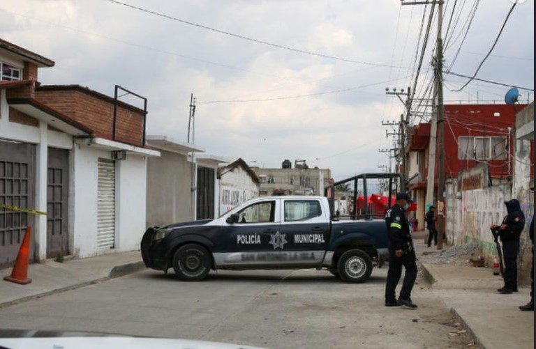 Dejan restos humanos de mujer desaparecida en un tambo  afuera de la casa de sus familiares