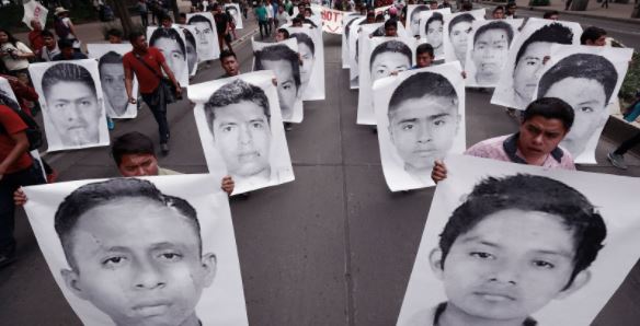 ¡"Lozoyazo"! Detenidos por Ayotzinapa podrán ser testigos protegidos: AMLO