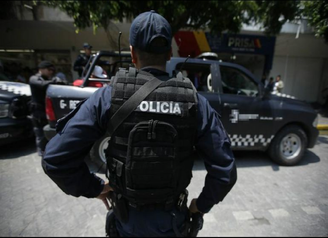Sólo 3 estados tienen policías suficientes; López Obrador impulsa contratar más