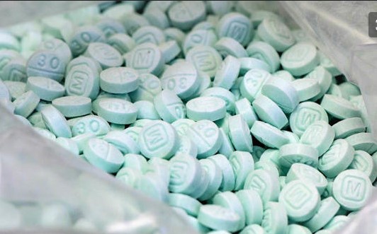 Monterrey: Detienen a hombre con 16 mil pastillas de fentanilo