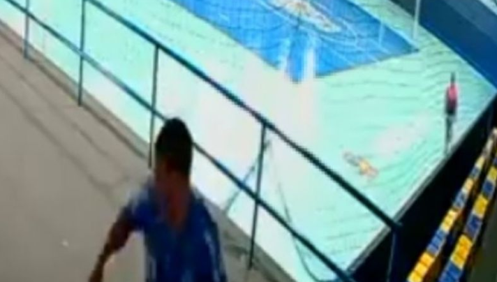 El trágico momento en que fue asesinado un maestro de natación de 15 disparos