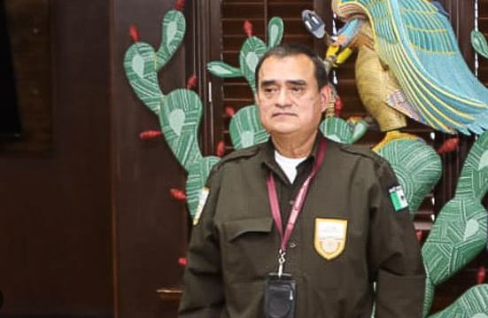 Amparan al delegado del INM en Chihuahua