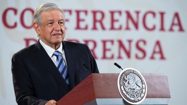 "Decálogo" de López Obrador para "evitar" contagios por fiestas ¿Lo cumplirá él?