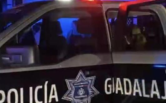 Matan a mujer frente a su hija de 20 años en peluquería de Guadalajara