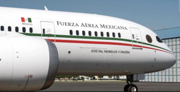 Admite López Obrador que no podrá vender el avión presidencial