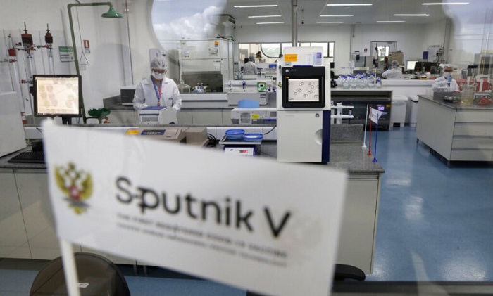 Reservan por 5 años expediente de negociación que trajo vacuna rusa Sputnik V a México