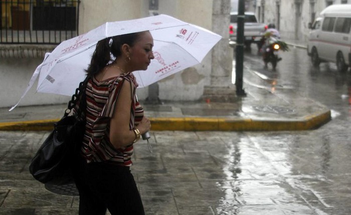 Pronostican lluvias en territorio yucateco para este lunes