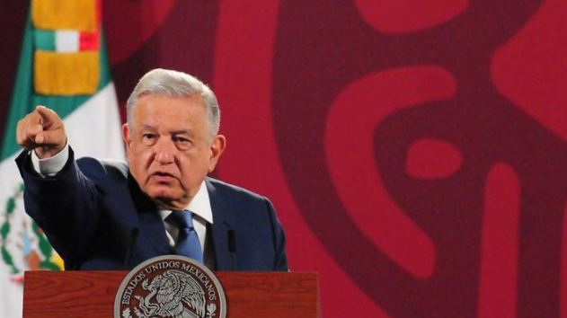 AMLO: ‘Ni un paso atrás’, ante lluvia de amparos por daños del Tren Maya