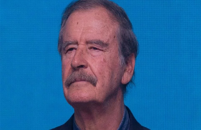 Vicente Fox tunde a AMLO y en su afán comete grave error