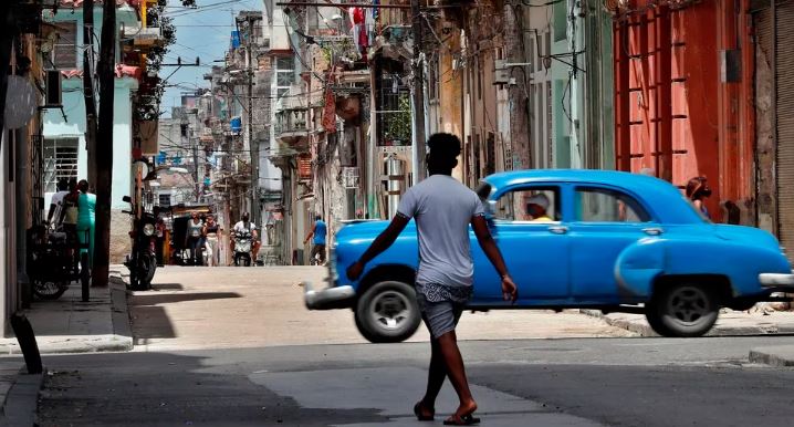 La dictadura cubana aniquila su economía pese a la inyección constante de las remesas