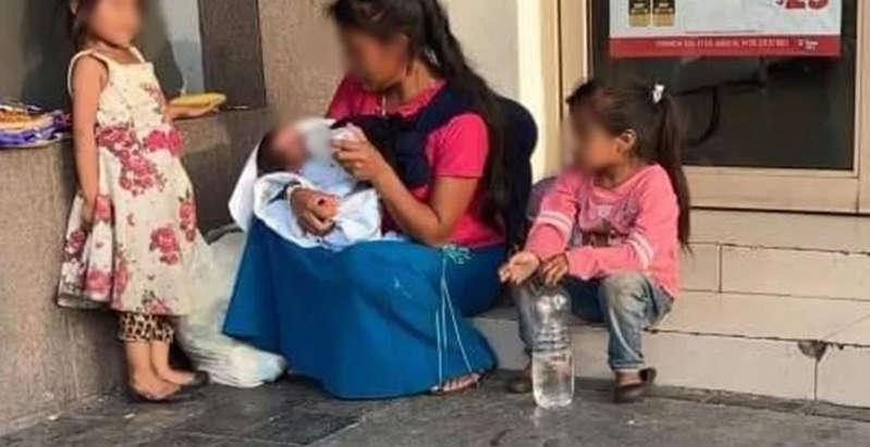 Madre abandona a su hijo recién nacido con una mujer que pide limosna