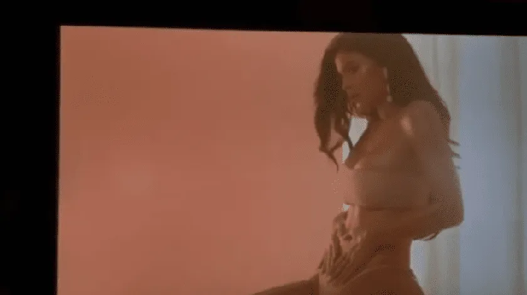 (VÍDEO) Kylie Jenner comparte intenso vídeo que enloquece a sus fans
