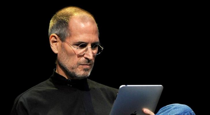 Estas tres preguntas te ayudan a saber si eres feliz, según Steve Jobs