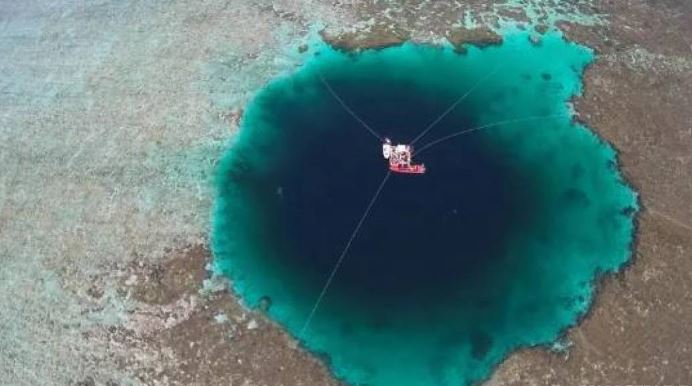 Hallan enorme agujero azul frente a costas mexicanas ¿Respuesta sobre vida alienígena?