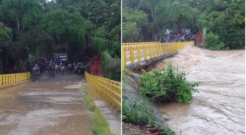 Morelos: Se desborda río y deja al menos 40 casas inundadas