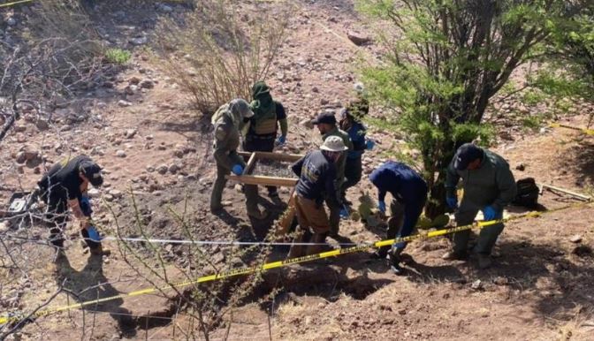 Hallan en Chihuahua una fosa clandestina